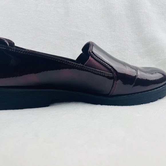 Anne Klein Sport Believer Faux Patent Leather Maroon Loafer Women Size 10M - Picture 4 of 8